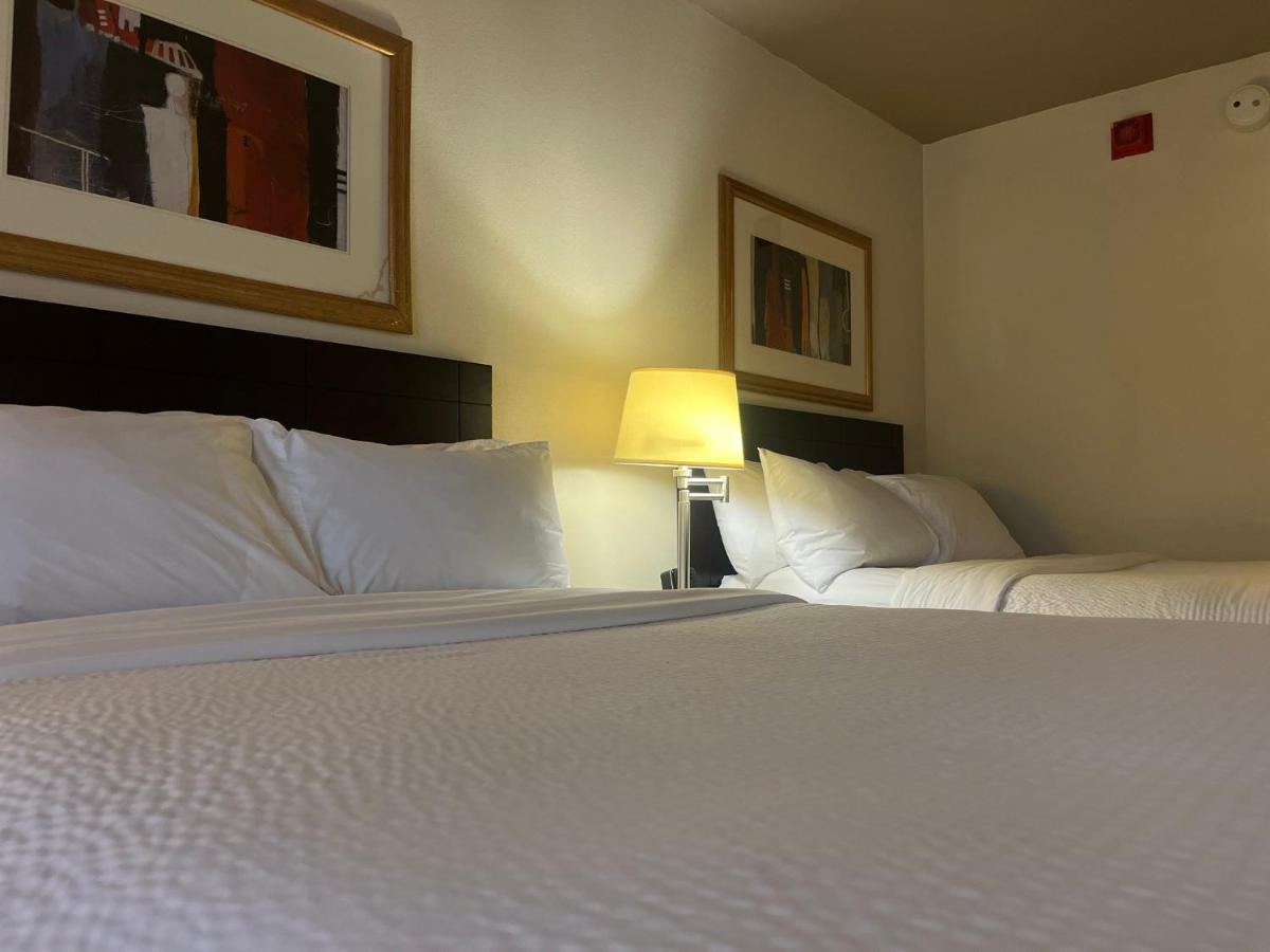 Holiday Inn Hotel & Suites Springfield, An Ihg Hotel Ngoại thất bức ảnh